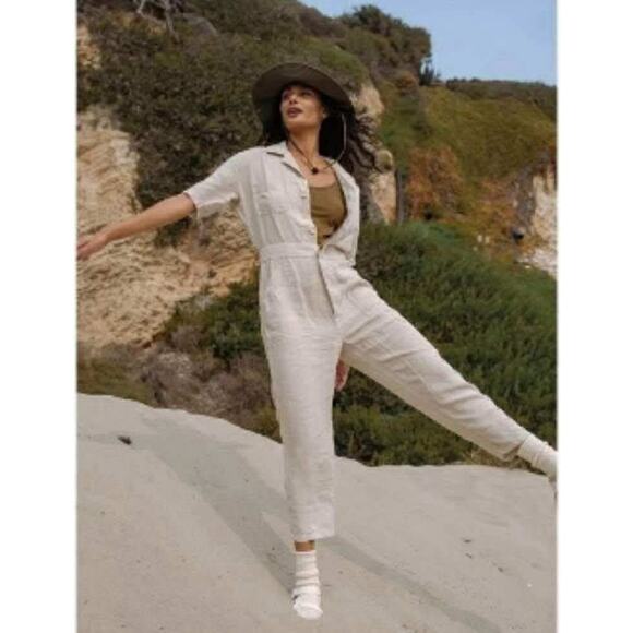 Mate the Label Linen Utility Jumpsuit Womens Size M Beige Neutral Minimalist NWT - Picture 4 of 8